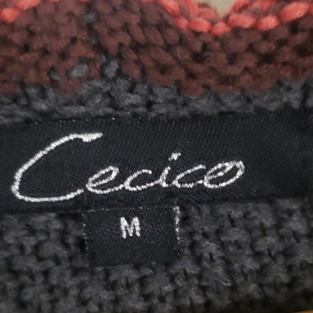 Cecico bohemian vest with fringe nwot - Picture 4 of 5